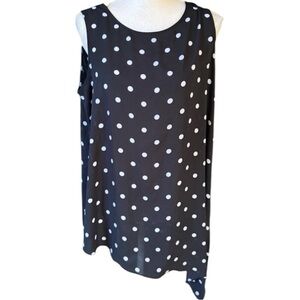 Peter Nygard Ladies sleeveless black with white polkadot shirt size 12 NWOT